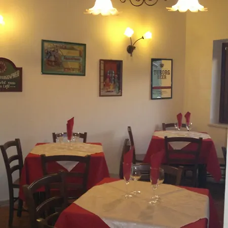 Gasthuis Rifugio Del Pettirosso 3*