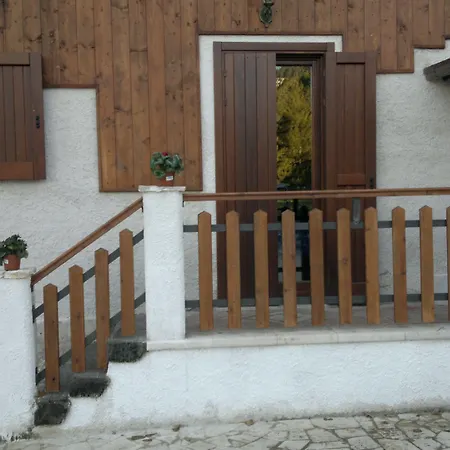 Rifugio Del Pettirosso Gasthuis 3*