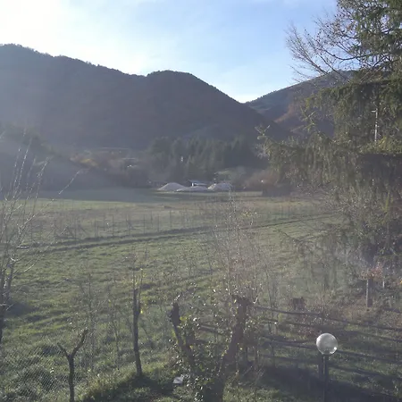 Gasthuis Rifugio Del Pettirosso Pescasseroli